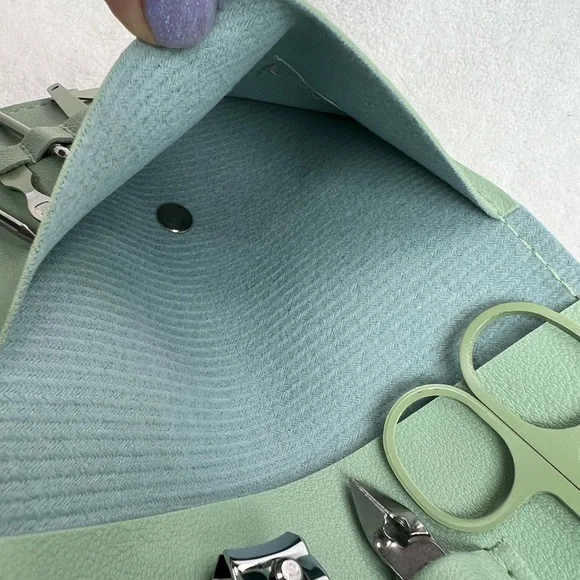 Fingernail kit, 16 pieces - Picture 5 of 5